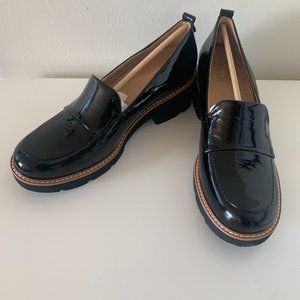 NATURALIZER DARRY LUG SOLE LOAFER Sz 9.0 NWB